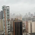 Lindo Studio Equipado Em Apartamento Clube Com Piscina Aquecida E Academia No Centro De Curitiba - Mid Home