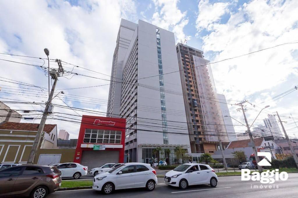Apartamento Lindo Studio: Clube Com Piscina Aquecida No Centro De